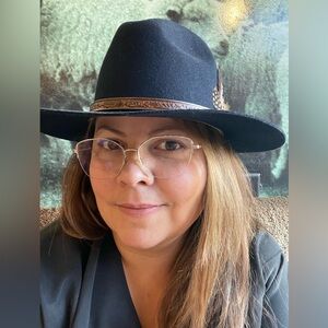 Meet your Posher, Janitza